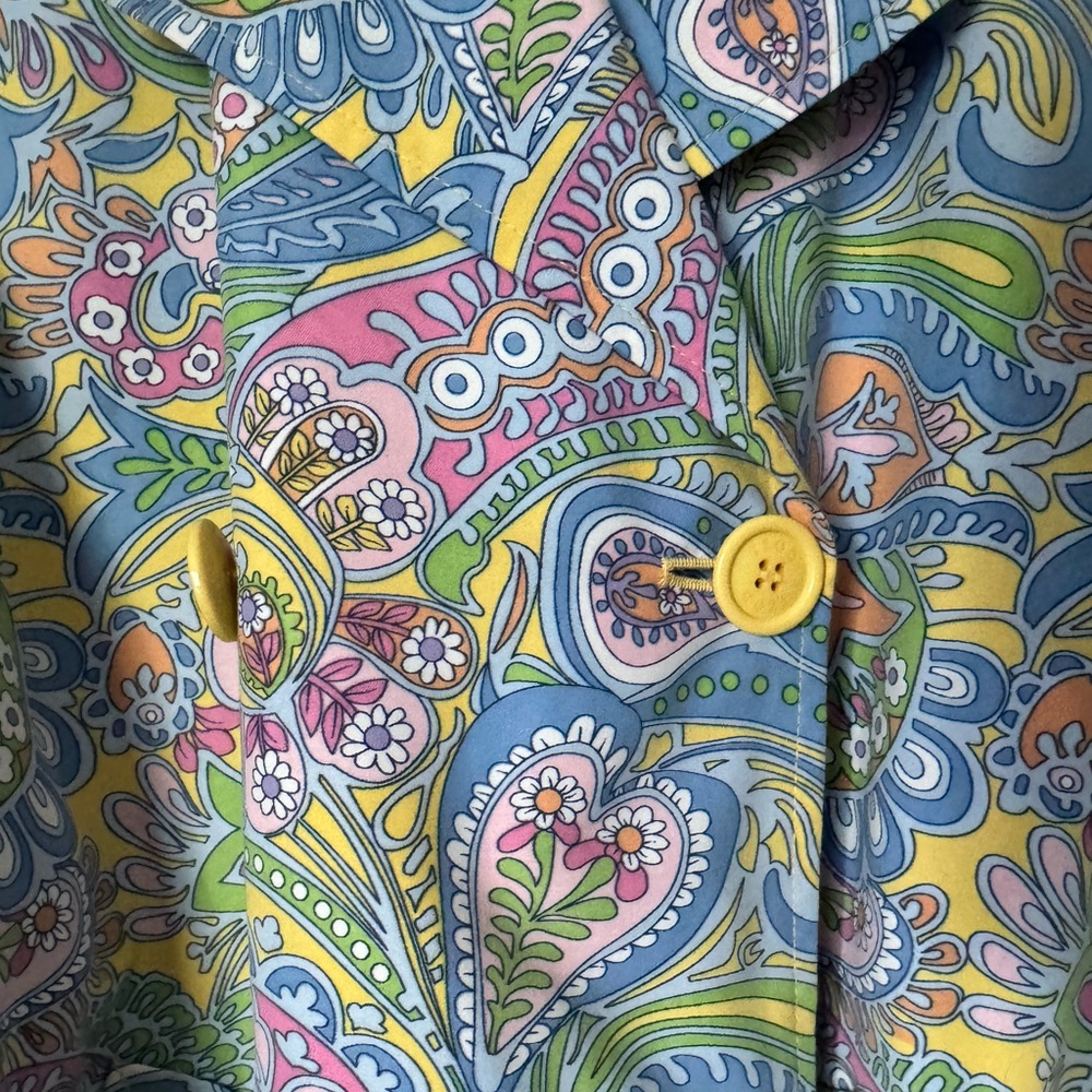 Izod Multicolor Paisley Outerwear - Picture 4 of 5